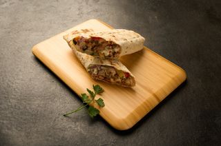 Շաուրմա հորթի մսով լավաշով 400գր