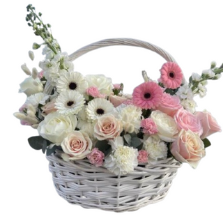 Pachnący kosz kwiatów 