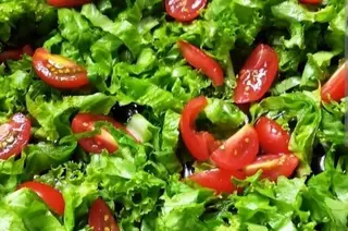 Salada Alface e Cebola