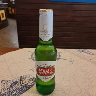 Stella Artois Premium Lager 33CL.
