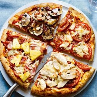 Pizza Cuatro Estaciones (28 Cm.)