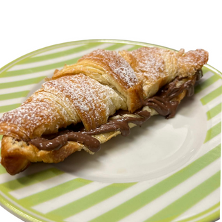 Croissant al burro e Nutella
