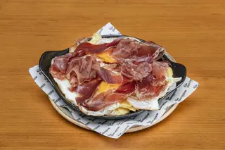 Huevos Rotos Con Iberico