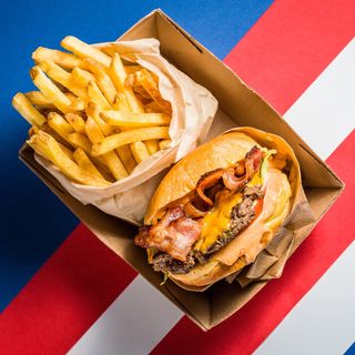 # MENU' SINGLE BACON & FRIES (NO BIBITA)