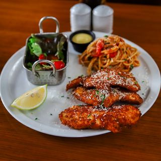 Escalope De Poulet À La Milanaise