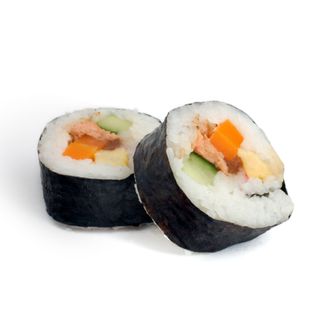 98. Futomaki Salmón Y Mango