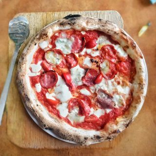 Pizza Salame Superiore