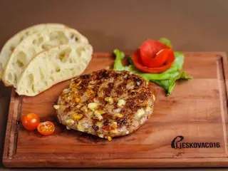 Gourmet pljeskavica 400gr