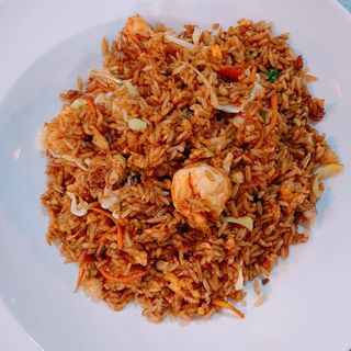 33c. Arroz Frito de la Casa ( gambas, terneras y pollo)