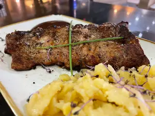 Costillar De Cerdo A La Parrilla Con BBQ (500 G.)