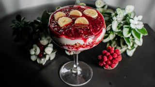 Yogurt & fruit granola