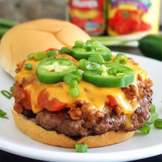 Chili Cheese Burger