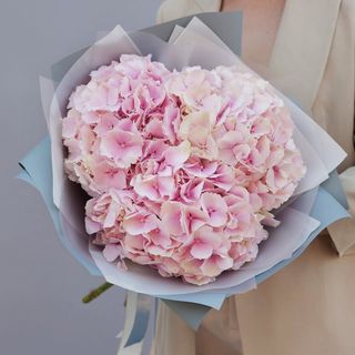 Букет із 3 рожевих гортензій