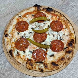 Mađarica pizza 32cm