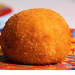 Arancino  cotto e mozzarella