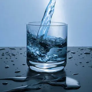 Acqua naturale 