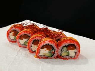 Каліфорнія з лососем (280g)