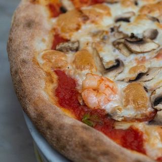 Pizza Gamberetti (Gambas, Mozzarella y Tomate)