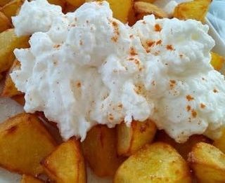 Patates Naturals amb Allioli