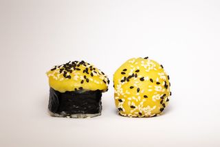 Запечений з тунцем (280г / 8 шт)