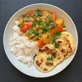 Swahili Veg Curry (with Naan or Rice)