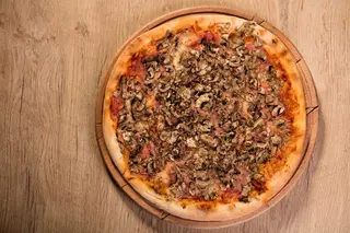 Pizza Capricciosa
