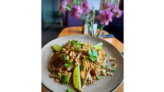 Pad thai z wołowiną