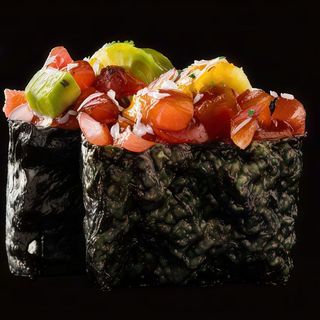 73. Gunkan De Atún Y Aguacate