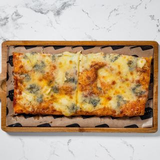 Pizza Quattro Formaggi (1 persoana)
