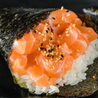 Temaki salmone