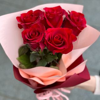 Bukiet z 5 róż