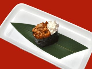 Гункан з вугрем (65g)