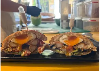 BURGER TONNO