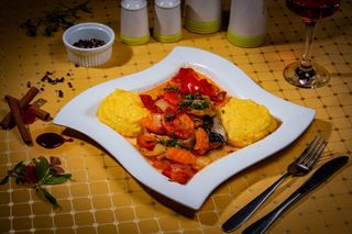 Saramura de crap cu mamaliguta