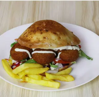 Piadina falafel