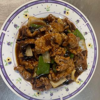 Ternera con salsa de judías negras 