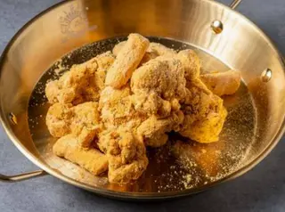 Chicken Snowing