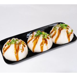 Bollos rellenos de pollo (3 piezas grandes)