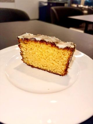 Pan d arancio con glassa al grand marnier