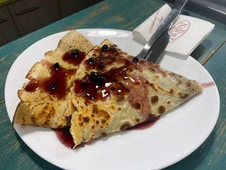 Палачинки със сладко от боровинки (2бр)