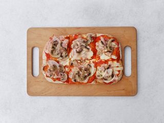 Prosciutto E Funghi