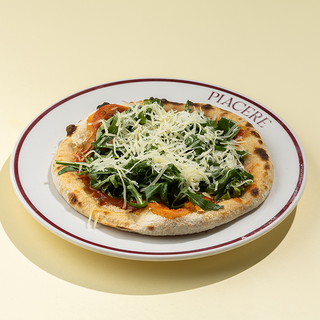 პომიდორი და ყავისფერი კარაქი