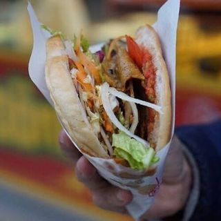 Kebab Doble Solo Carne con Queso