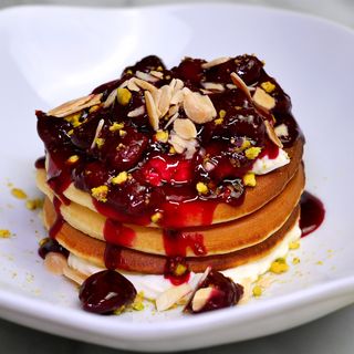 Pancakes z wiśniami