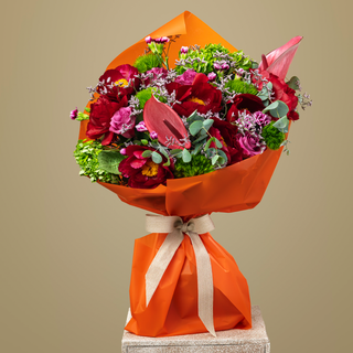 Bouquet  Peonias y berries 