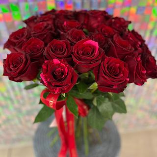 Róże czerwone 25 szt (50 /SM)