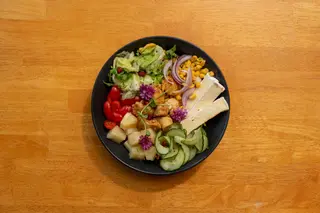 Poke Bowl z wieprzowiną