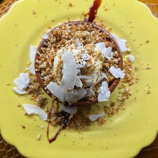 Mango Crumble