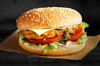 Гамбургер с курицей