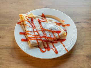 Naleśnik z konfiturą truskawkową 230g